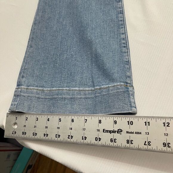 NWT Ann Taylor The Flare High Rise Denim Jeans Size 10 New - Picture 7 of 9